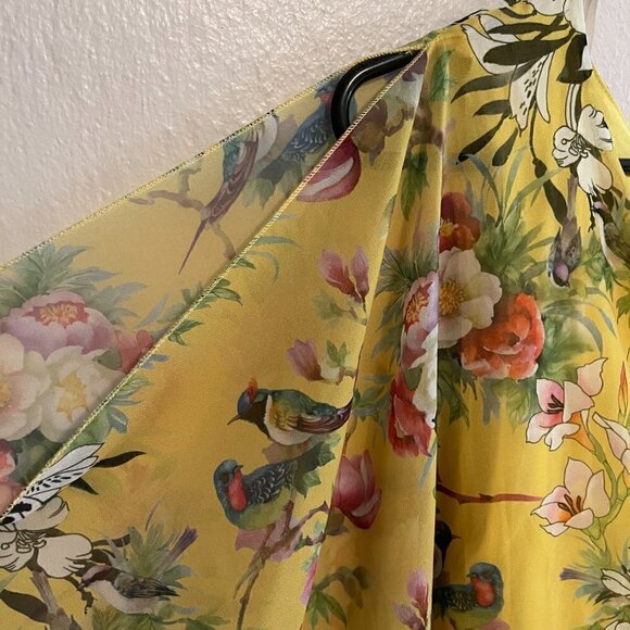 OKCU Tunic top, yellow floral/birds print.Chiffon overlay, sequin trim. Kimono. - Picture 3 of 4